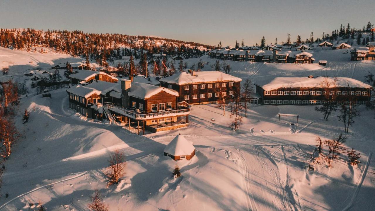 Danebu Kongsgaard Hotel Aurdal Bagian luar foto