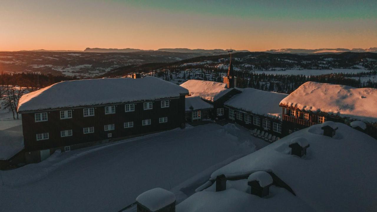 Danebu Kongsgaard Hotel Aurdal Bagian luar foto